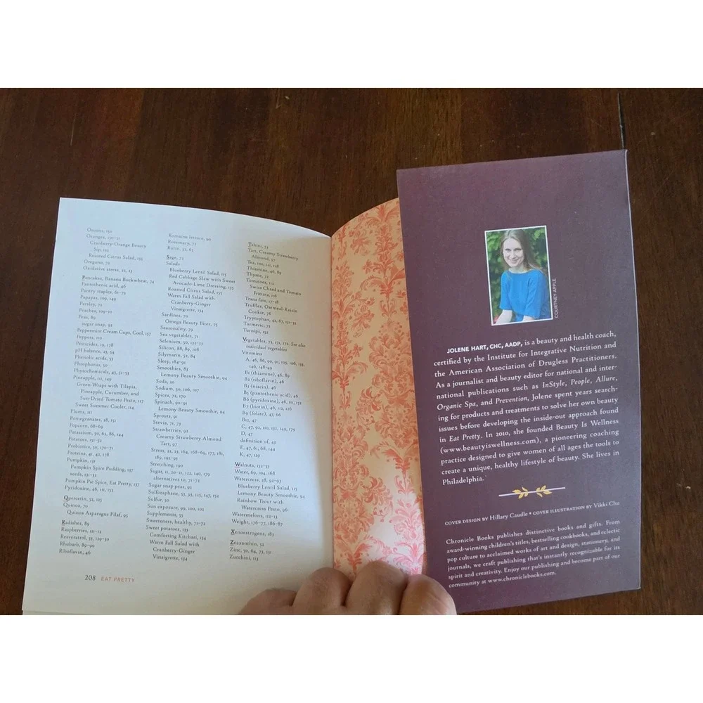 Eat Pretty Nutrition for Beauty Inside and Out Jolene Hart Cookbook Paperback